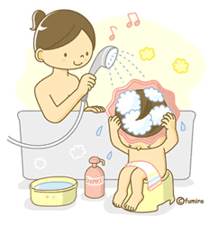イラスト：お母さんが子供にシャワーを浴びせているイラスト